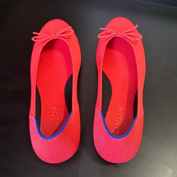 RARE ROTHYS Glamour Red Bow Ballet Flats In Box Womens Size 8-8.5 Rothy’s Shoes - Picture 5 of 16